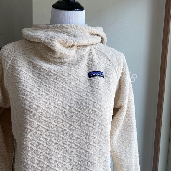 Patagonia Diamond Capra Hoody Medium Oyster White Pullover Marsupial Kangaroo M - Picture 1 of 12